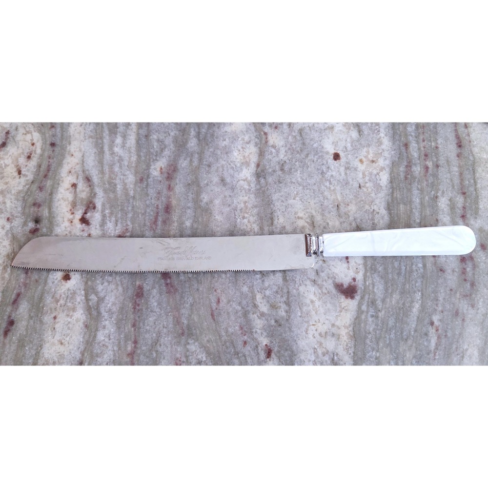 VTG Treasure Masters Sheffield England Bread Cake Knife White Faux Pearl Grip